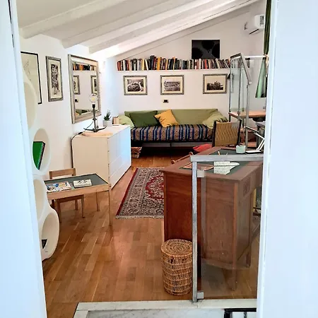 Le Grazie 16 カターニア