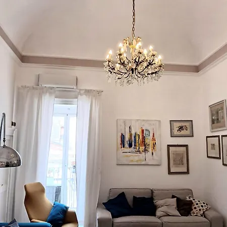 アパート Le Grazie 16 カターニア