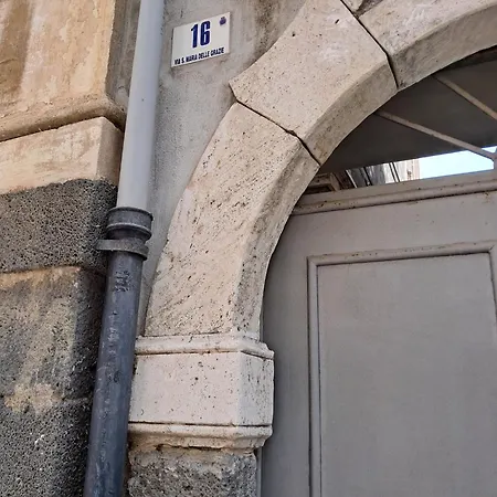아파트 Le Grazie 16